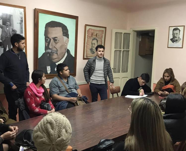 Presidente de la Juventud Bloquista: “No defiendo la demagogia y mucho menos la pobreza. No me permito ser parte de un candidato que siendo actual ministro solo haya demostrado mediocridad y jura salvarnos”
