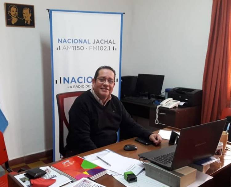 Campaña del miedo en Jáchal. El locutor de Radio Nacional Ramón Silva, difundió una noticia falsa atribuyéndosela a Victoria Villarruel: “Yo no tengo la culpa que la gente tenga diabetes, con mi plata no” Digo, para que vayamos poniéndonos las “barbas en remojo”