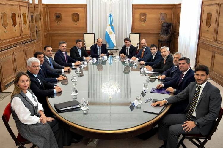 La Casa Rosada se comprometió a revisar Ganancias pero los gobernadores de JXC esperan definiciones para dar apoyo a la ley Bases