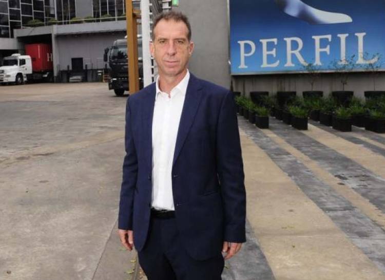 El hermano de Mauricio Macri denunció al grupo familiar por evasión y lavado de activos