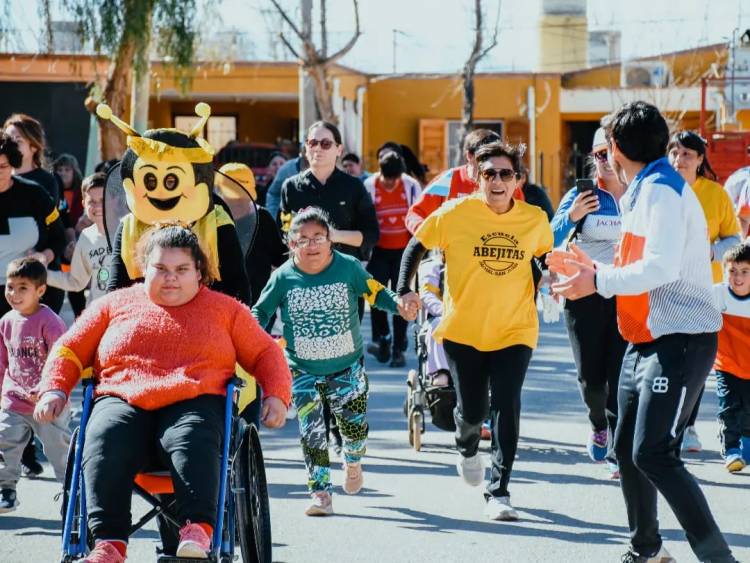 Festejo por el "Día de la Educación Especial" con la Maratón por la Inclusión