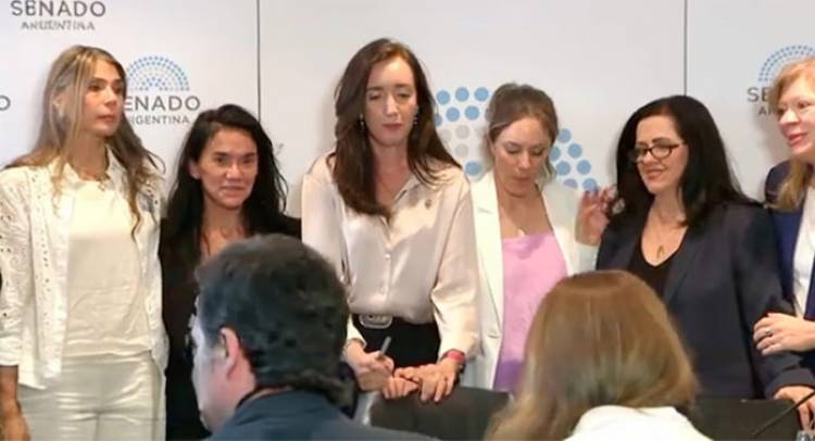 El debate por la ESI en el Senado: "Pedimos prudencia, no avasallen la infancia de nuestros hijos"