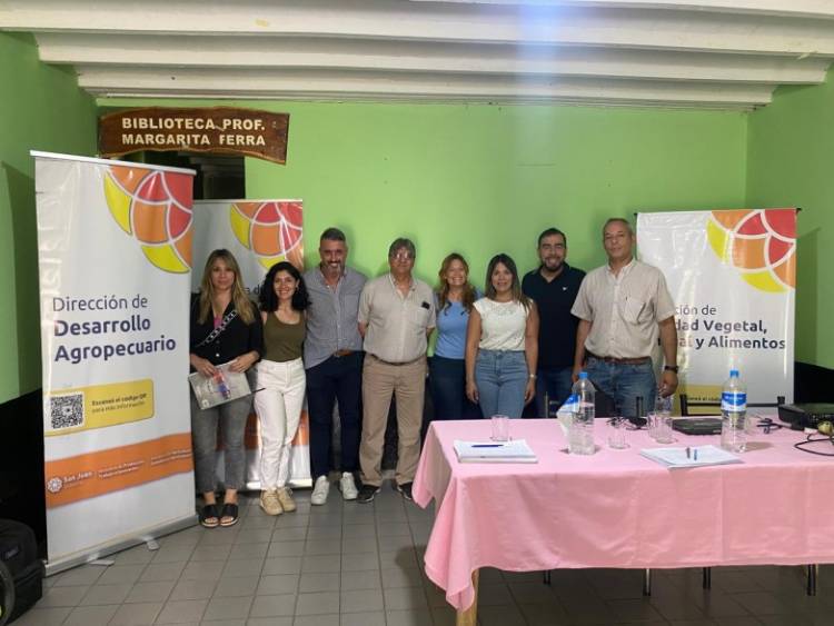 En Jáchal se dictó la primera capacitación en manejo y control de Carpocapsa en membrillo