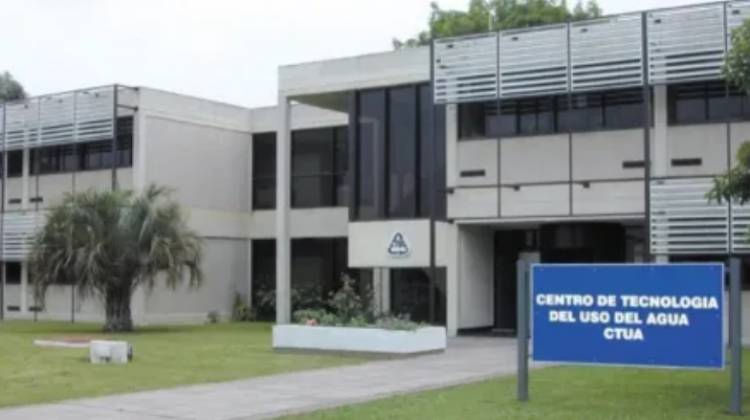 Posible cierre y privatización del Instituto Nacional del Agua (INA)