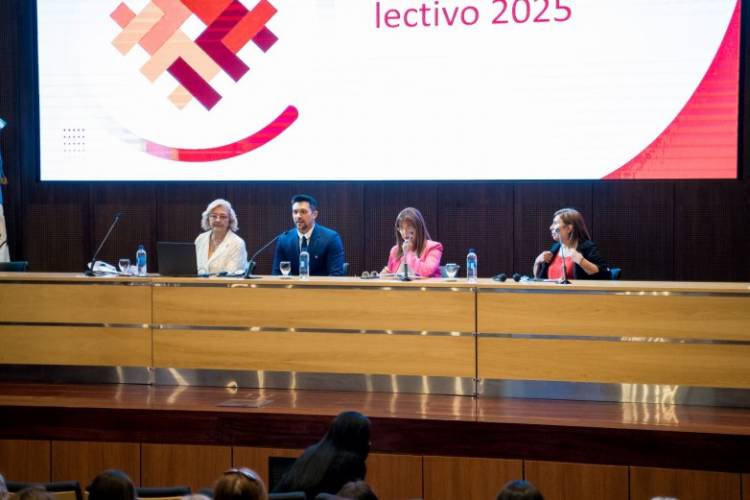Educación presentó su programa de prevención interdisciplinaria escolar