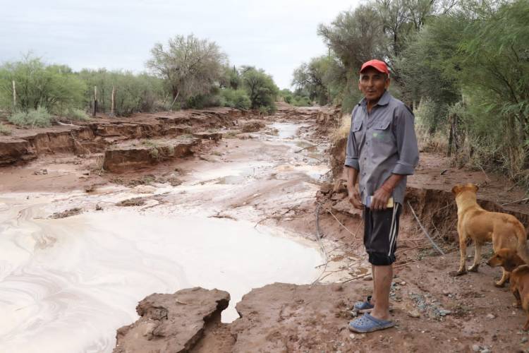 Temporal en Jáchal: Familias evacuadas  y pérdidas totales luego de las intensas lluvias