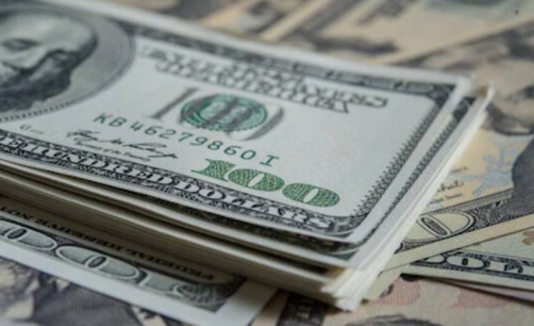 Luis Caputo anunció que el lunes se termina el cepo cambiario: el dólar oficial flotará entre $1.000 y $1.400