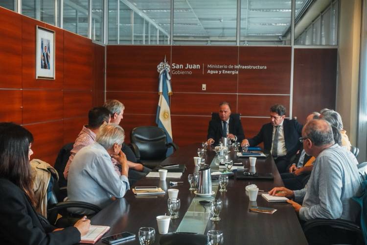 Reunión con Juntas de Riego y Consejo de Hidráulica para aclarar alcances de un proyecto normativo
