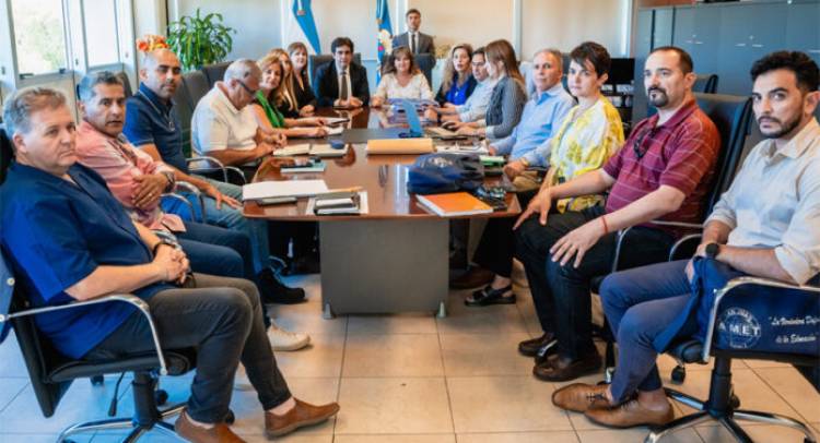 Paritarias docentes: Gobierno de San Juan formuló una propuesta a los gremios y ahora espera la respuesta