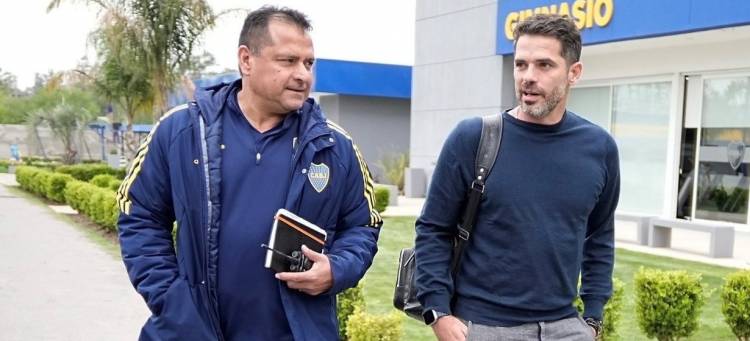 Afuera: Riquelme echó a Gago y el DT ya se despidió del plantel de Boca