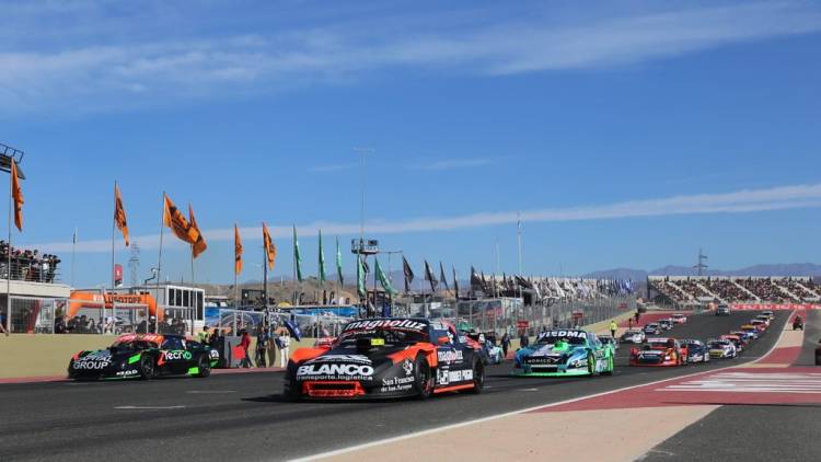 La fiesta del Turismo Carretera pasó por San Juan
