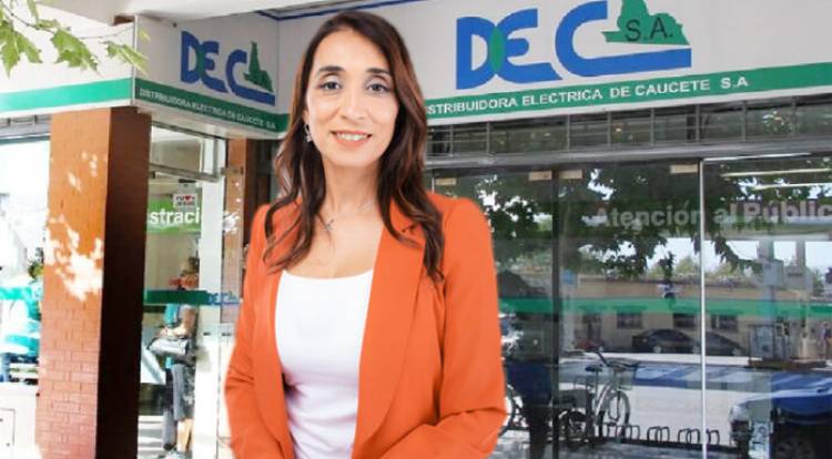 La candidata de Fuerza San Juan, Romina Rosas, aún no paga la millonaria deuda con Decsa