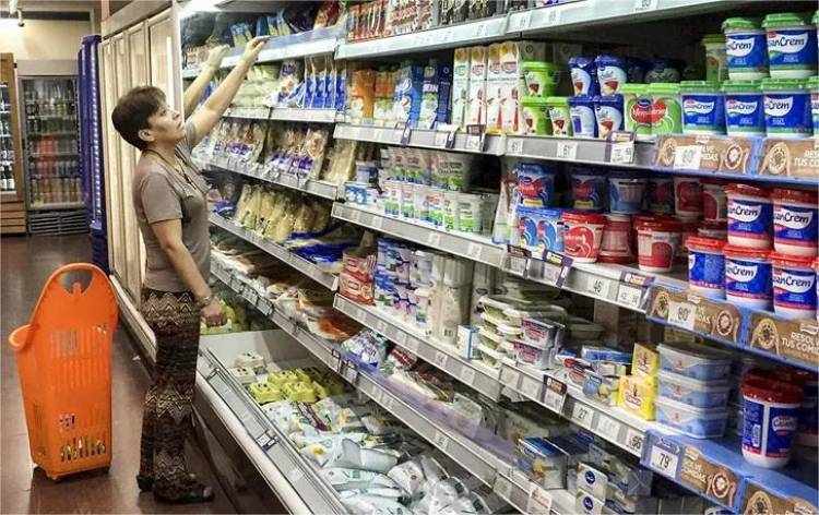 Datos Indec: La inflación de octubre fue del 2,3%. Una familia tipo necesitó $1.213.799 para no ser pobre