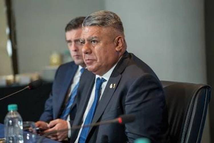 Por qué la Justicia citó a indagatoria y prohibió salir del país a Tapia y Toviggino: los otros dirigentes de la AFA implicados