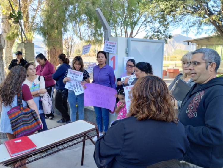 Escuela Juan Martin de Pueyrredón: los padres resolvieron convocar a autoridades, con poder de decisión, para el miércoles 25 de marzo