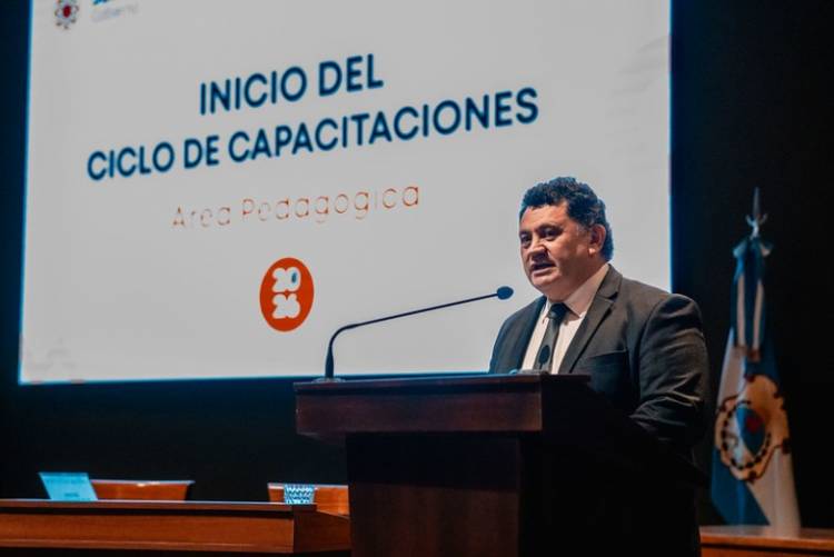 Educación Técnica abrió el ciclo de formación docente del área pedagógica