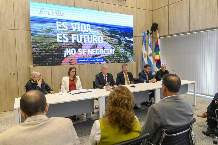Provincia de La Pampa presentó un amparo ambiental colectivo contra la modificación de la Ley de Glaciares