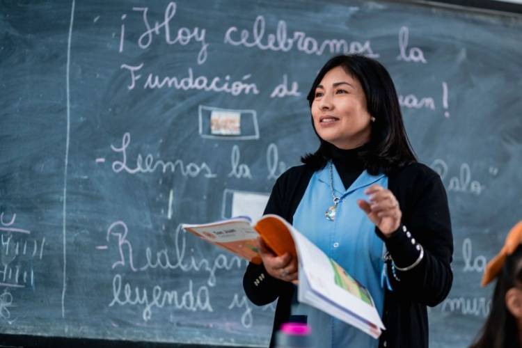 San Juan implementa el carnet docente digital para nivel secundario