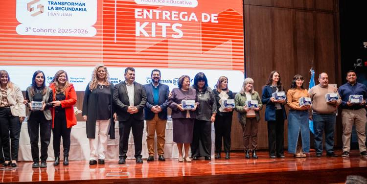 Transformar la Secundaria: otras 50 escuelas sumaron kits de robótica