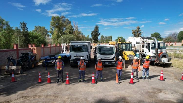 Con nueva maquinaria y base operativa, Obras Sanitarias mejora el servicio en el norte de San Juan