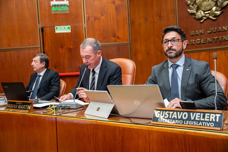 Detalles de la aprobación en Diputados, del Acta Compromiso