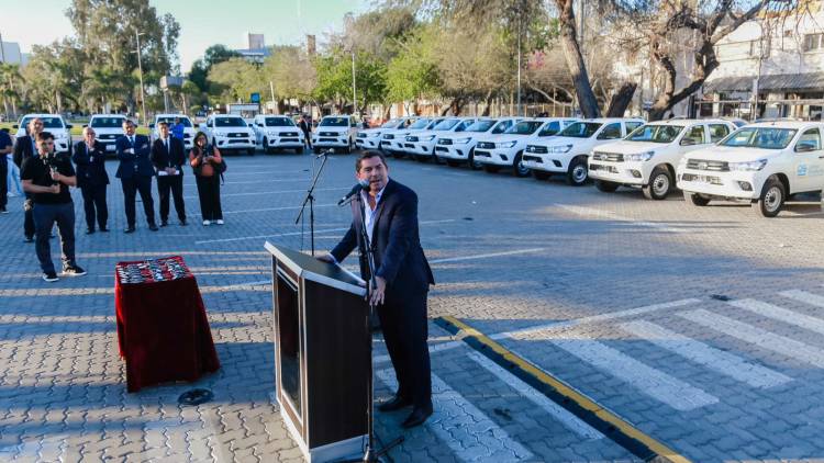 Orrego renovó la flota de Obras Sanitarias para dar soluciones inmediatas a los sanjuaninos
