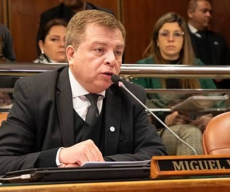 Otra mentira del diputado Miguel Vega en el tema defensa de Huachi: “En la gestión de Uñac y mía, como intendente, no se aprobó ninguna autorización para explotarlo”