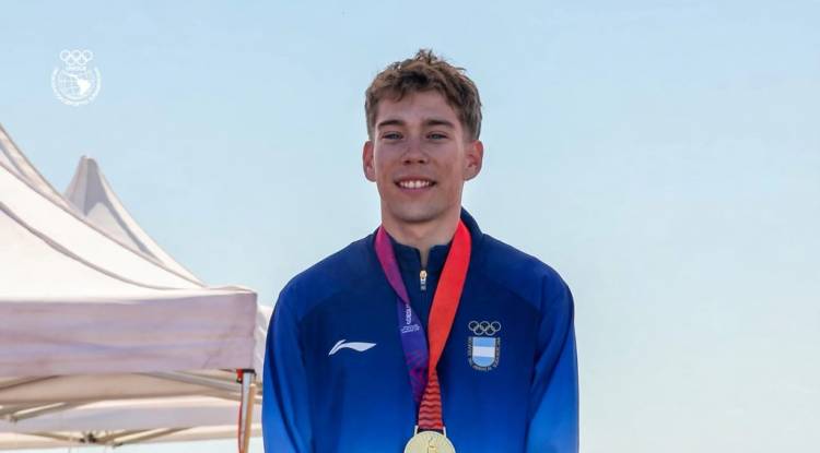 El ciclismo sanjuanino le dio dos medallas a Argentina: Oro para Mateo Kalejman y bronce para Delfina Dibella