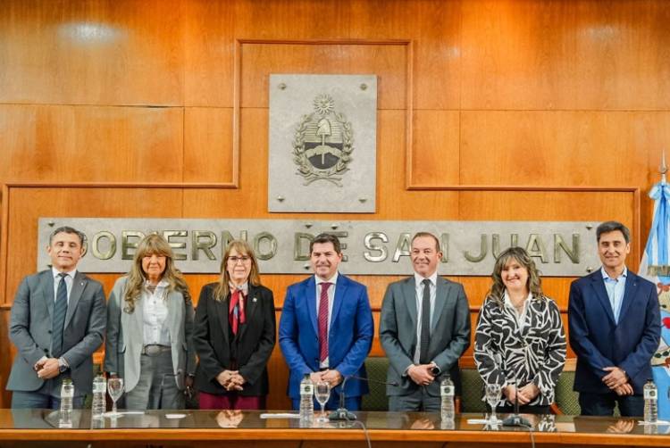 El Gobierno de San Juan y la UCCuyo trabajarán juntos para fortalecer la formación de futuros odontólogos